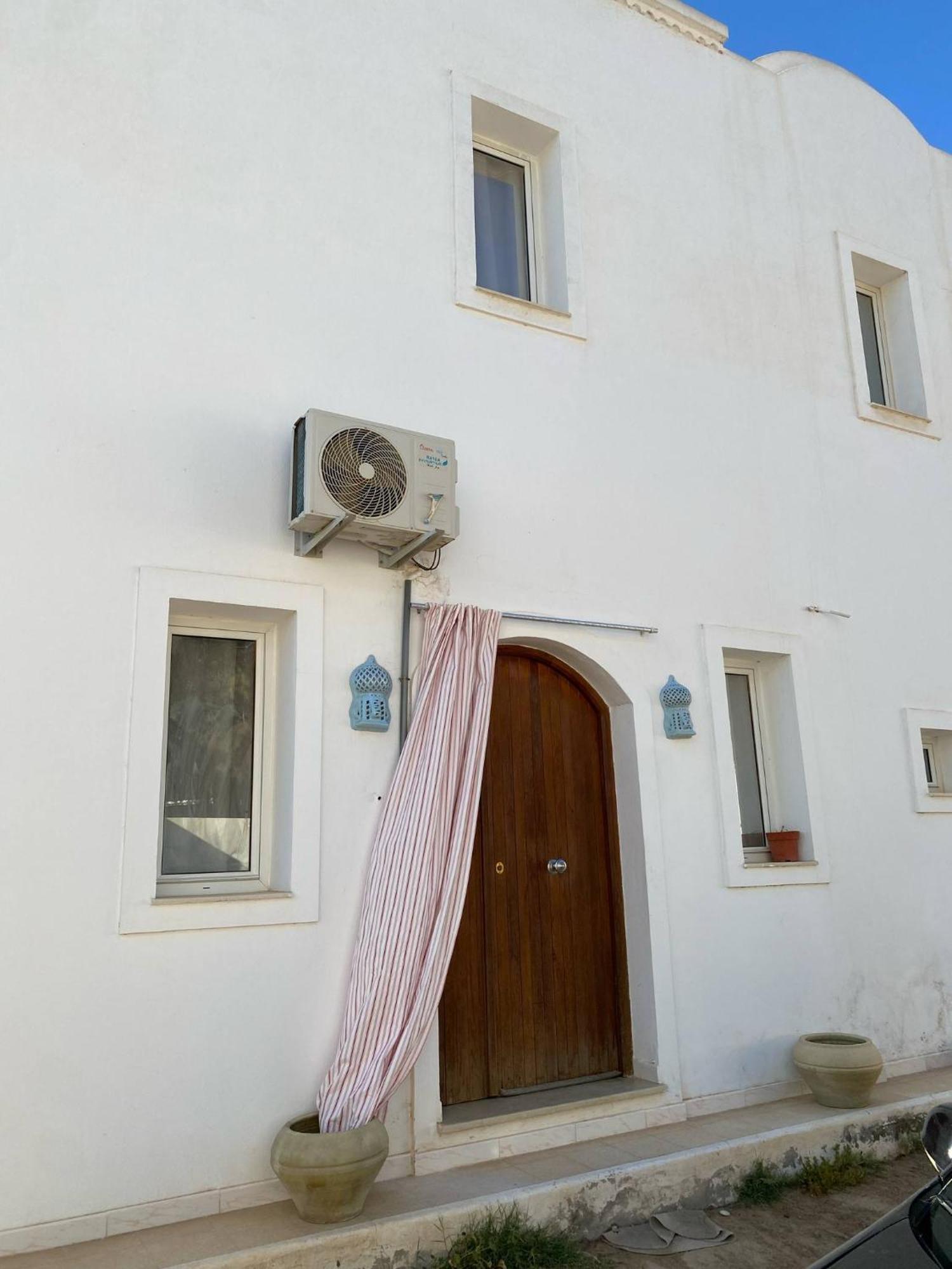 Maison De Charme Houmt Souk  Exterior photo